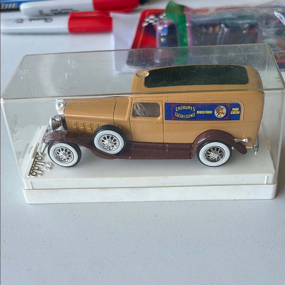 Cadbury's Cocoa Vintage Model Car